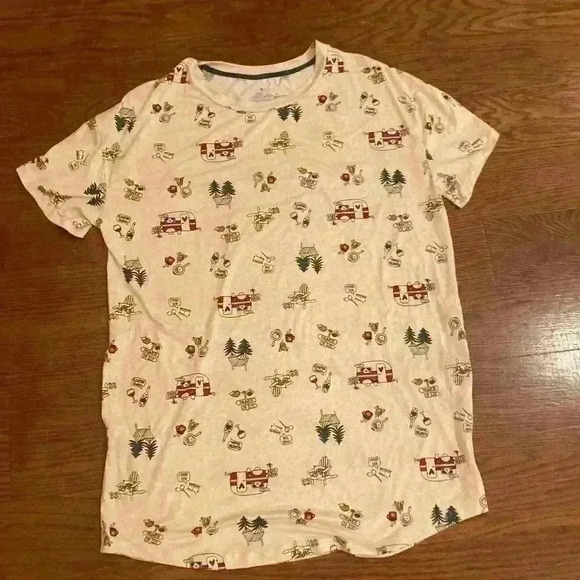 Camping Glamping Women's Oversized Nightgown Sleep Shirt size Large - Picture 9 of 9